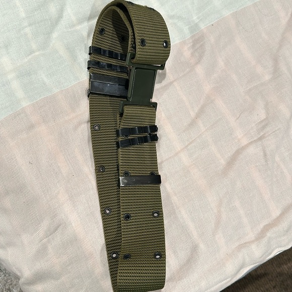 US Military LC-2 Pistol Webbing Belt Individual Equipment - Picture 1 of 5